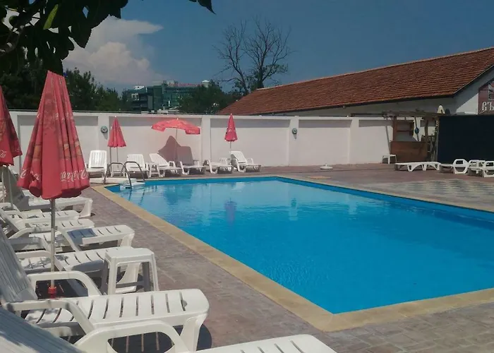 Aura Приморско