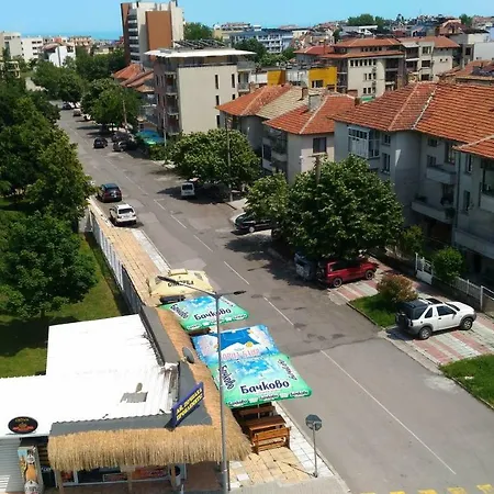 Apartament Aura